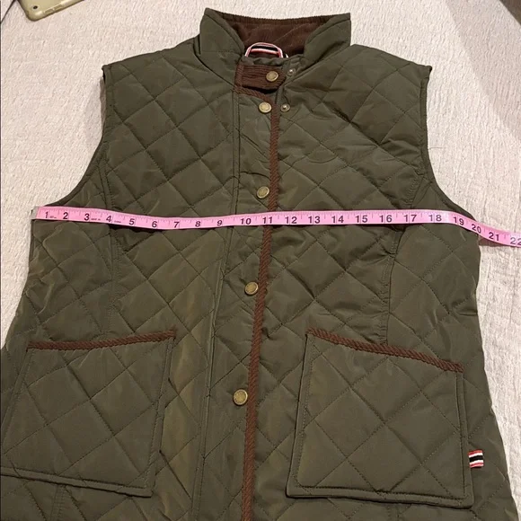 HUNTER Olive Quilted Women's Vest - Picture 7 of 9